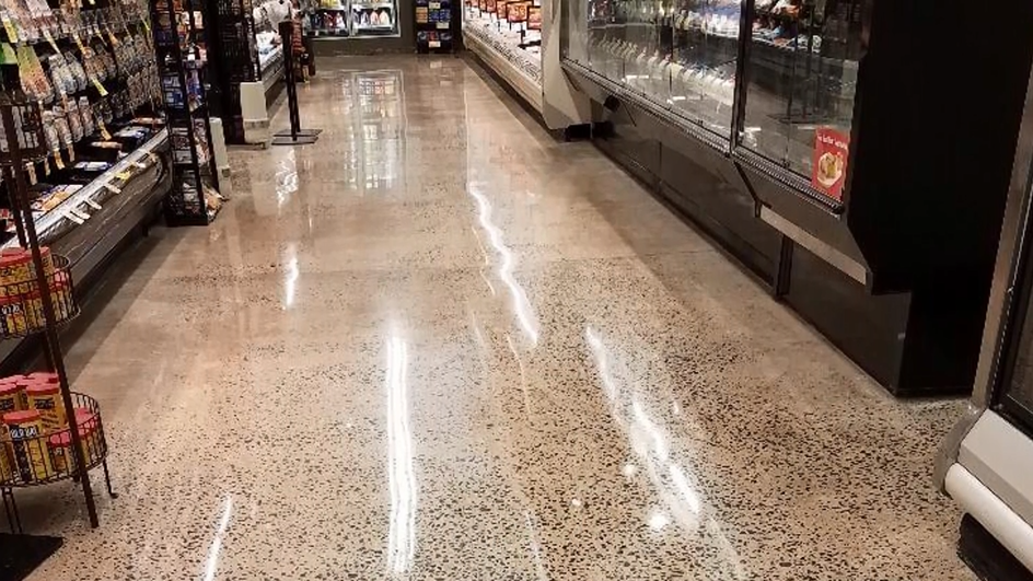 什么樣的地坪材料不怕水呢？